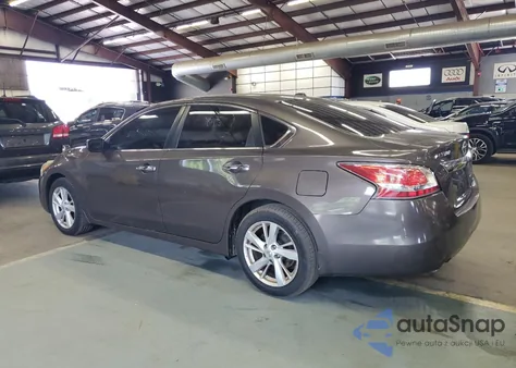 2014 Nissan Altima 2.5 from USA, damaged, VIN 1N4AL3AP2EC140183